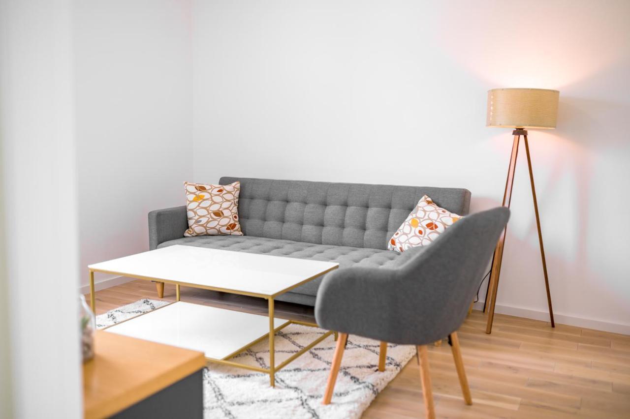 Sun Square Apartments Тузла Екстериор снимка