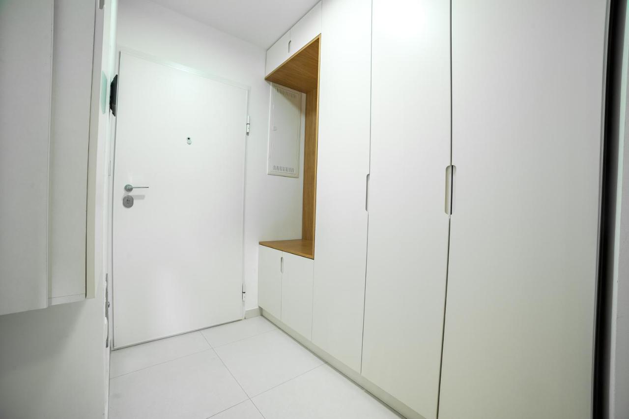Sun Square Apartments Тузла Екстериор снимка