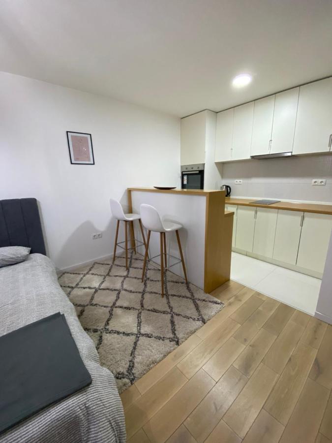 Sun Square Apartments Тузла Екстериор снимка